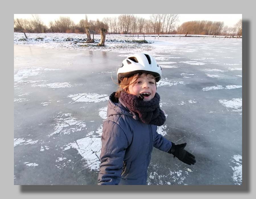 Hanne schaatst