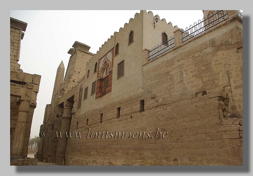 De tempel van Luxor. foto louis moens